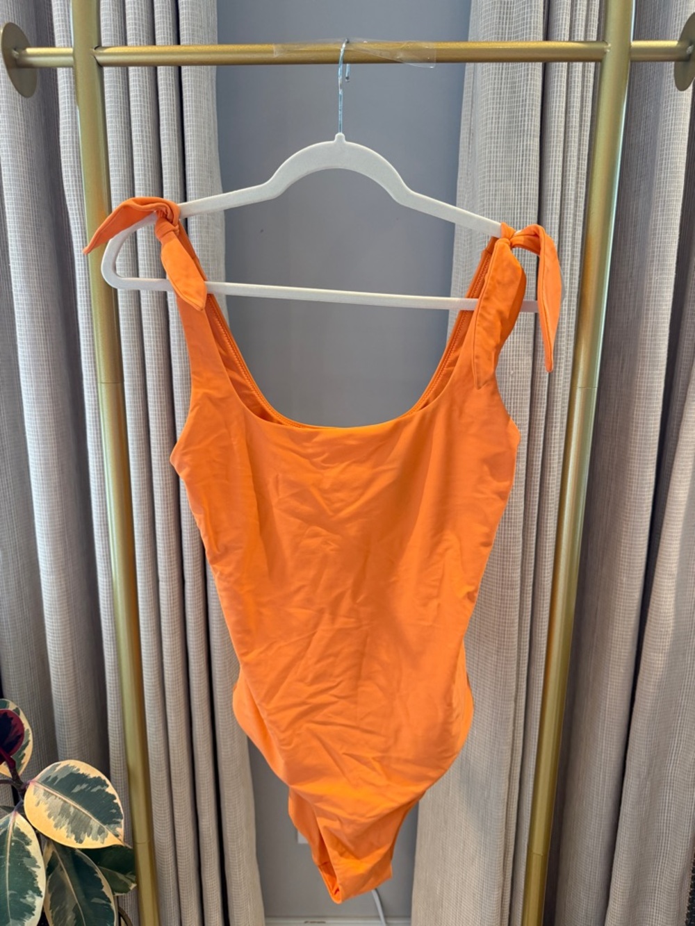EXPRESS SWIM Tie-Shoulder One-Piece Swimsuit in Bright Orange 🍊